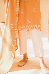 GOLDEN OAK-2PC (SHIRT & DUPATTA)