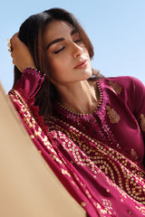 CRIMSON AURA-STITCH 3PC: LAWN EMBROIDERED SUIT