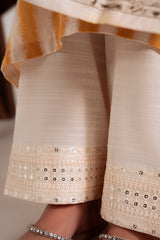 OCHRE BLISS-3PC KHADDAR PRINTED SUIT