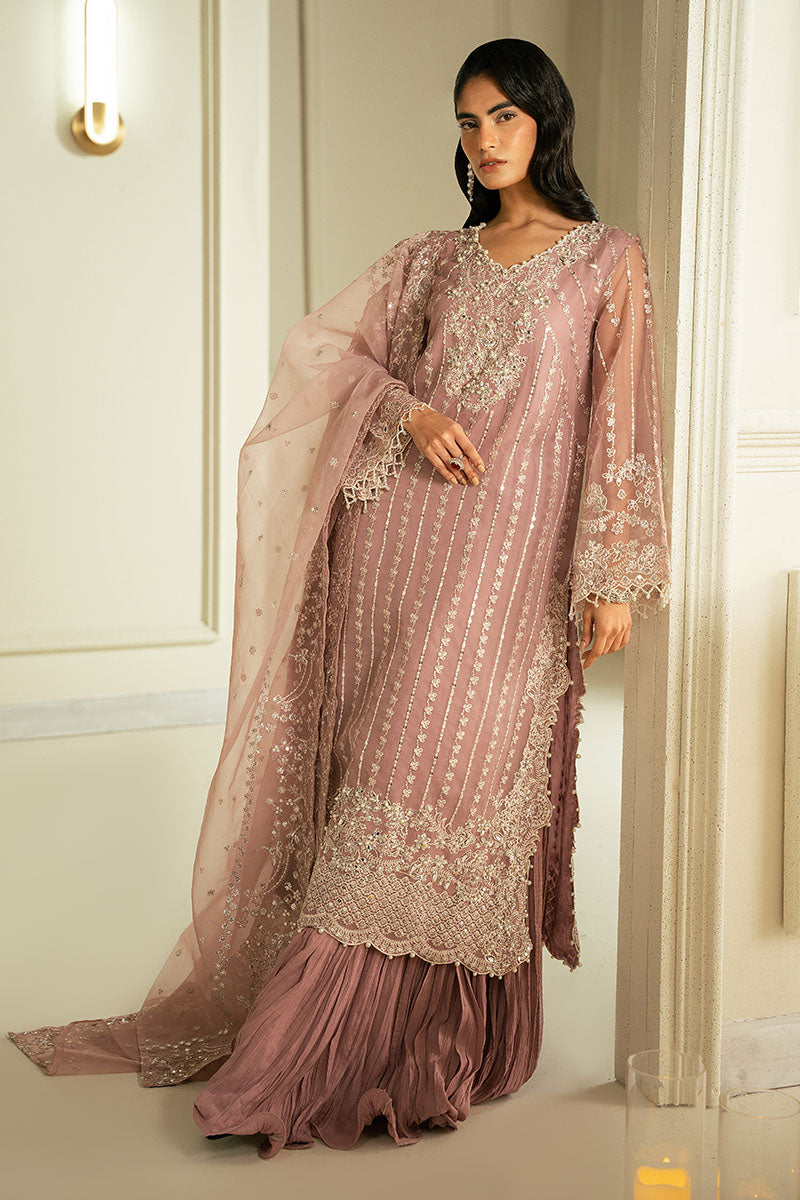 green emerald velvet dress Mahra