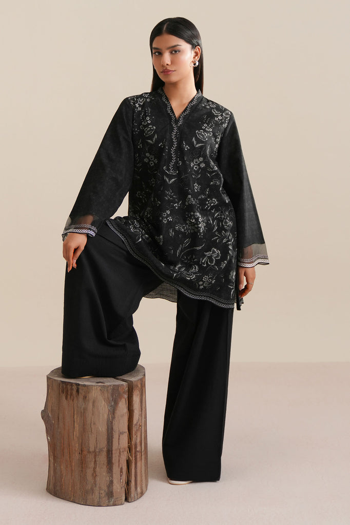EBONY LUXE-2PC KHADDAR PRINTED SUIT