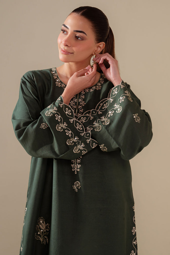 GREEN DEW EMBROIDERED LAWN SHIRT