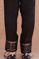 EMBROIDED PANTS 1